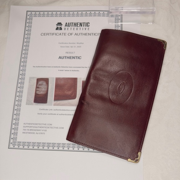 Cartier Handbags - Cartier: Authentic Vintage Must de Cartier calfskin‎ leather wallet